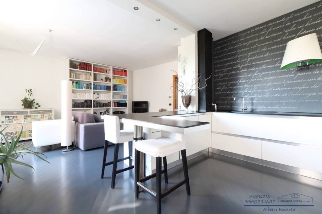 appartamento in vendita a Provaglio d'Iseo