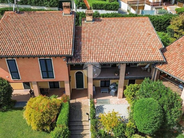 appartamento in vendita a Provaglio d'Iseo in zona Fantecolo