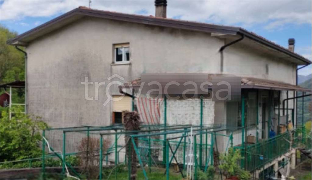 appartamento in vendita a Provaglio Val Sabbia in zona Mastanico