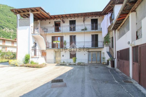 appartamento in vendita a Provaglio Val Sabbia in zona Cesane