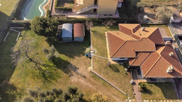 casa indipendente in vendita a Puegnago del Garda