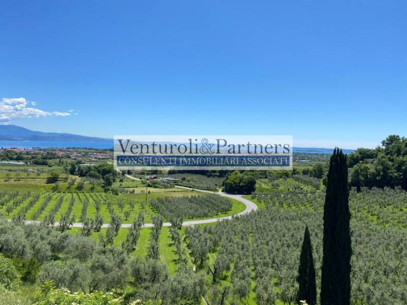 casa indipendente in vendita a Puegnago del Garda