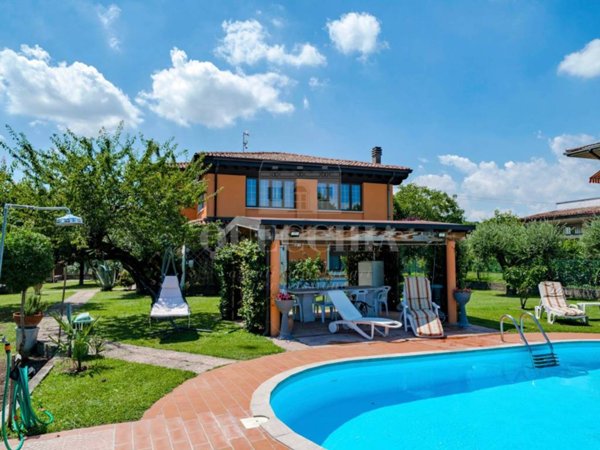 casa indipendente in vendita a Puegnago del Garda