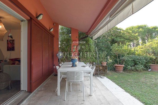 casa indipendente in vendita a Puegnago del Garda