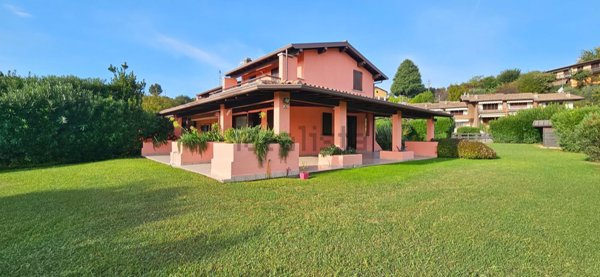casa indipendente in vendita a Puegnago del Garda