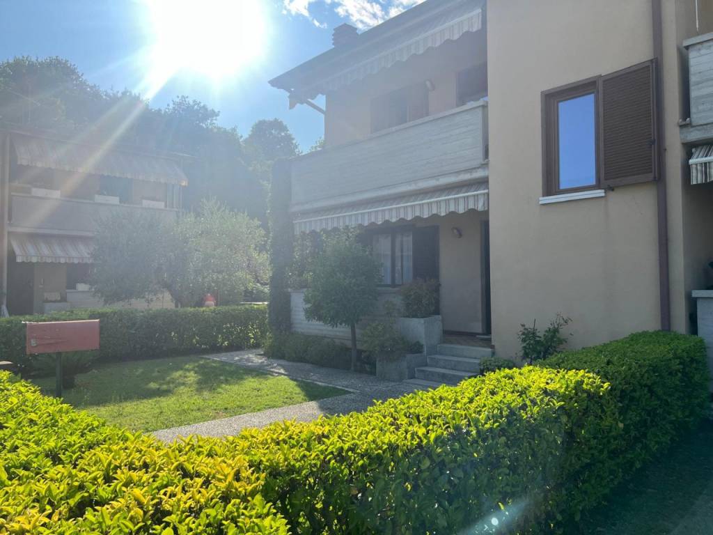 casa indipendente in vendita a Puegnago del Garda