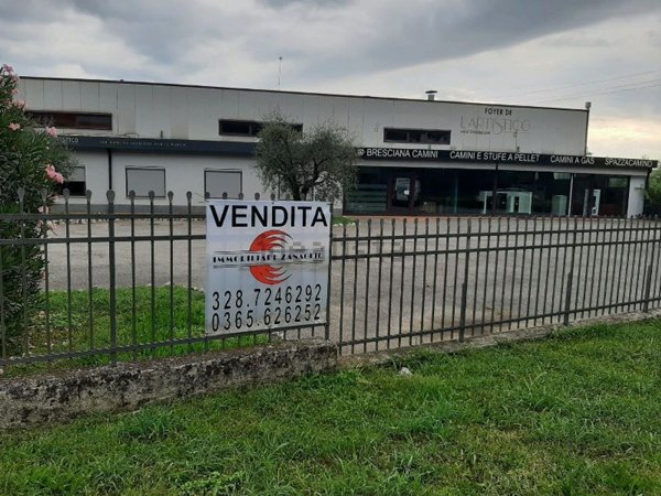 capannone in vendita a Puegnago del Garda