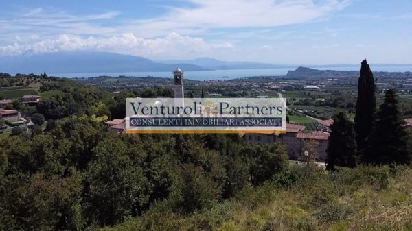 casa indipendente in vendita a Puegnago del Garda