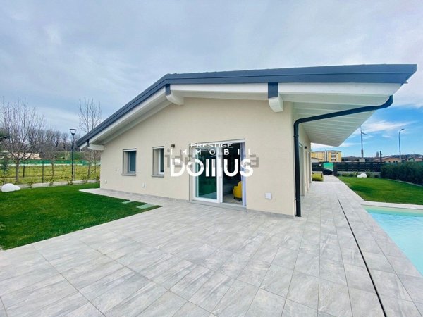 casa indipendente in vendita a Puegnago del Garda