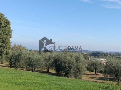 terreno edificabile in vendita a Puegnago del Garda