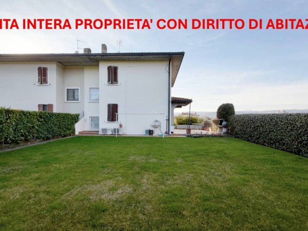 casa indipendente in vendita a Puegnago del Garda