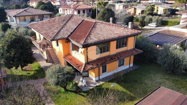 casa indipendente in vendita a Puegnago del Garda