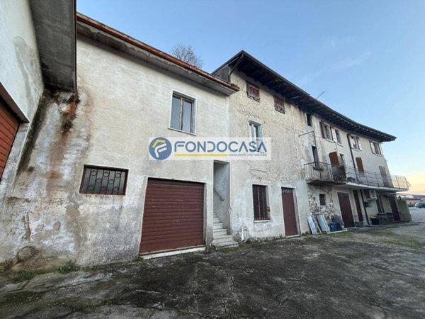 casa indipendente in vendita a Puegnago del Garda