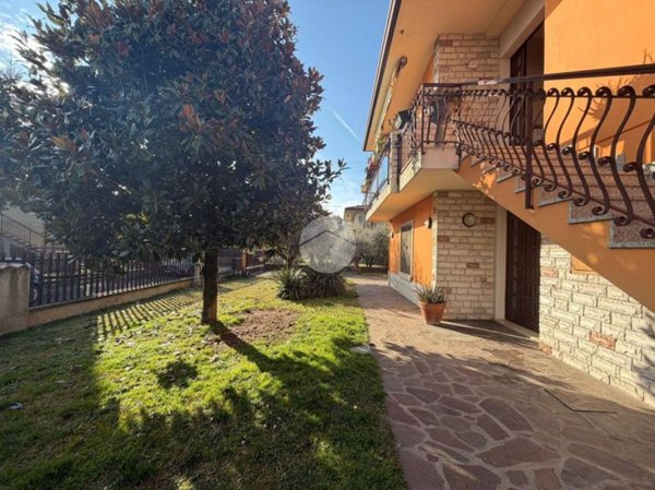 appartamento in vendita a Puegnago del Garda