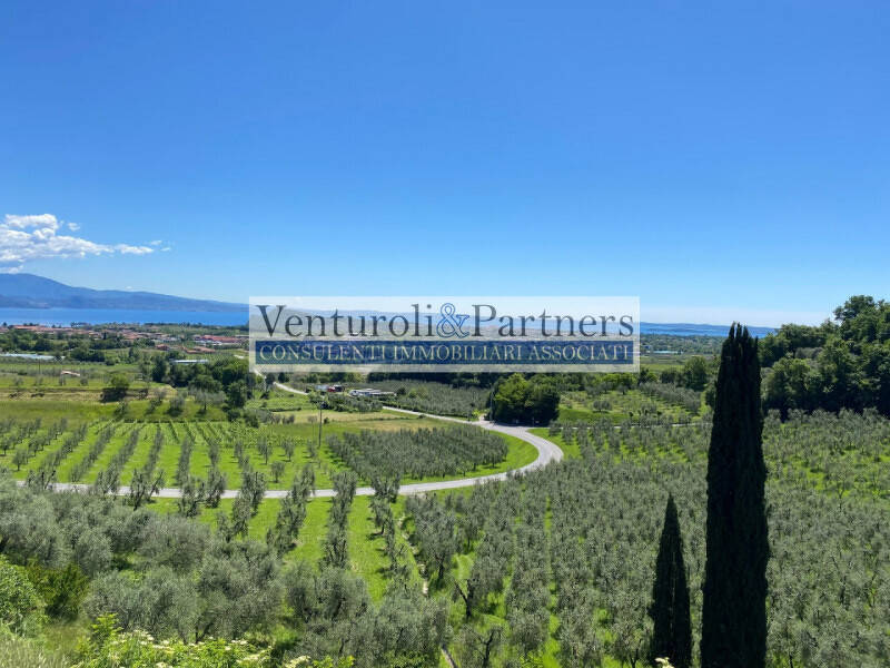 terreno edificabile in vendita a Puegnago del Garda