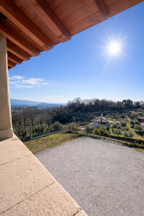 casale in vendita a Puegnago del Garda