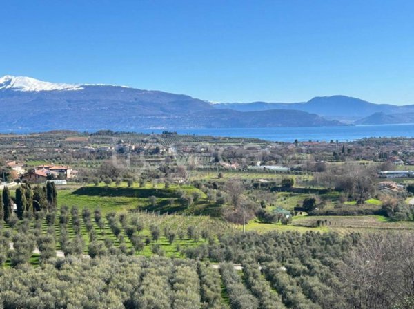 casa indipendente in vendita a Puegnago del Garda