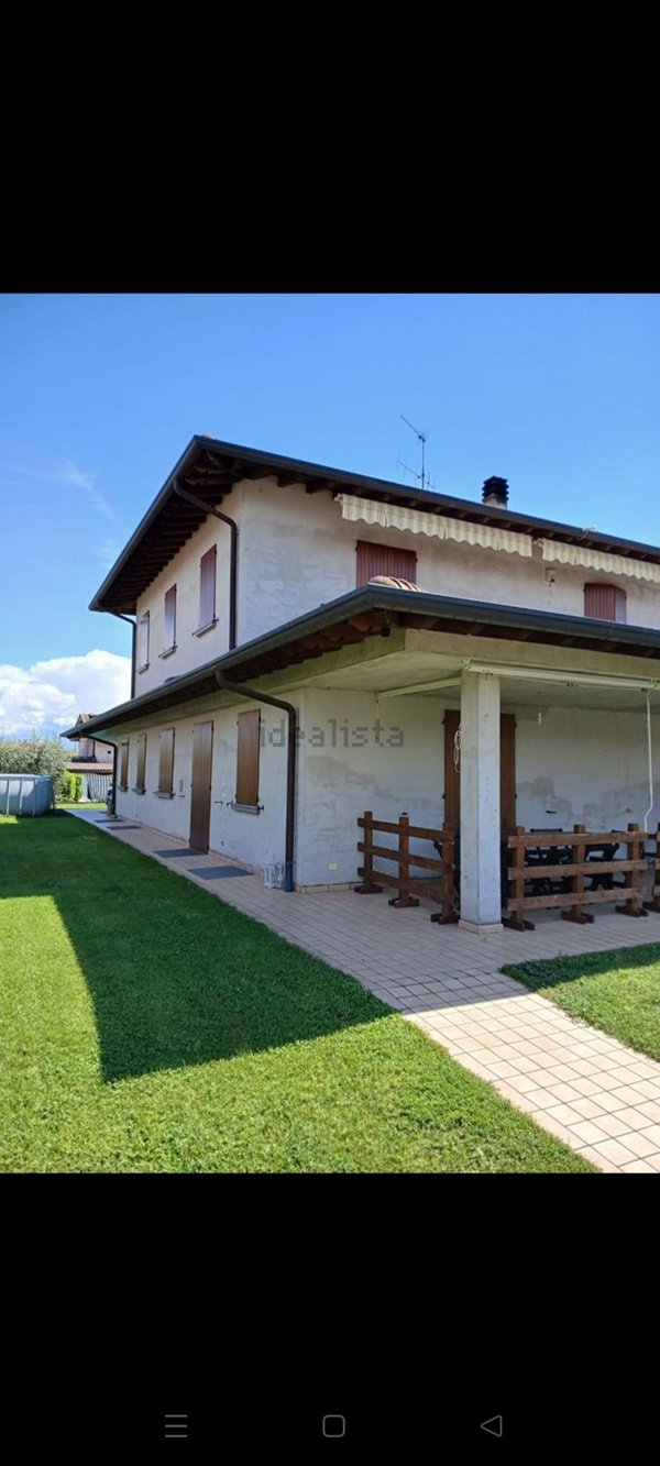 casa indipendente in vendita a Puegnago del Garda