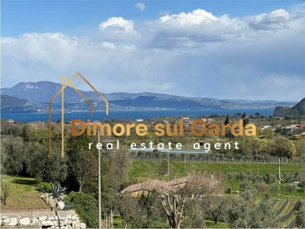 terreno edificabile in vendita a Puegnago del Garda