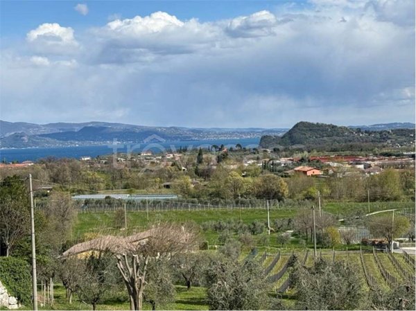 villa in vendita a Puegnago del Garda