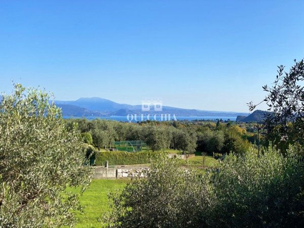 terreno edificabile in vendita a Puegnago del Garda