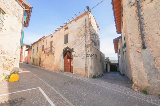 casale in vendita a Puegnago del Garda
