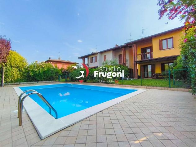 casa indipendente in vendita a Puegnago del Garda