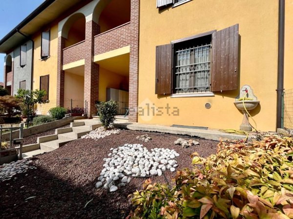 casa indipendente in vendita a Quinzano d'Oglio