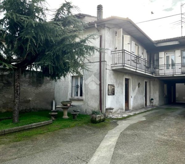casa indipendente in vendita a Quinzano d'Oglio