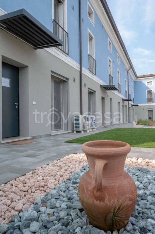 casa indipendente in vendita a Quinzano d'Oglio