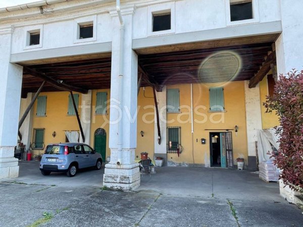 casa indipendente in vendita a Quinzano d'Oglio