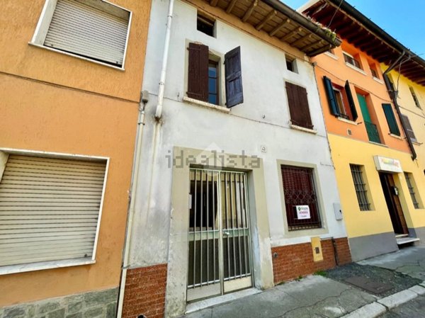 casa semindipendente in vendita a Quinzano d'Oglio