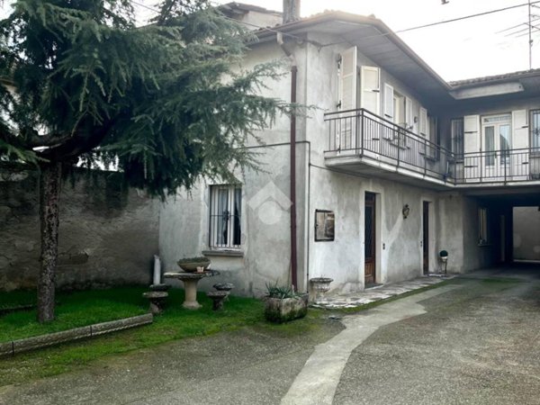 casa indipendente in vendita a Quinzano d'Oglio