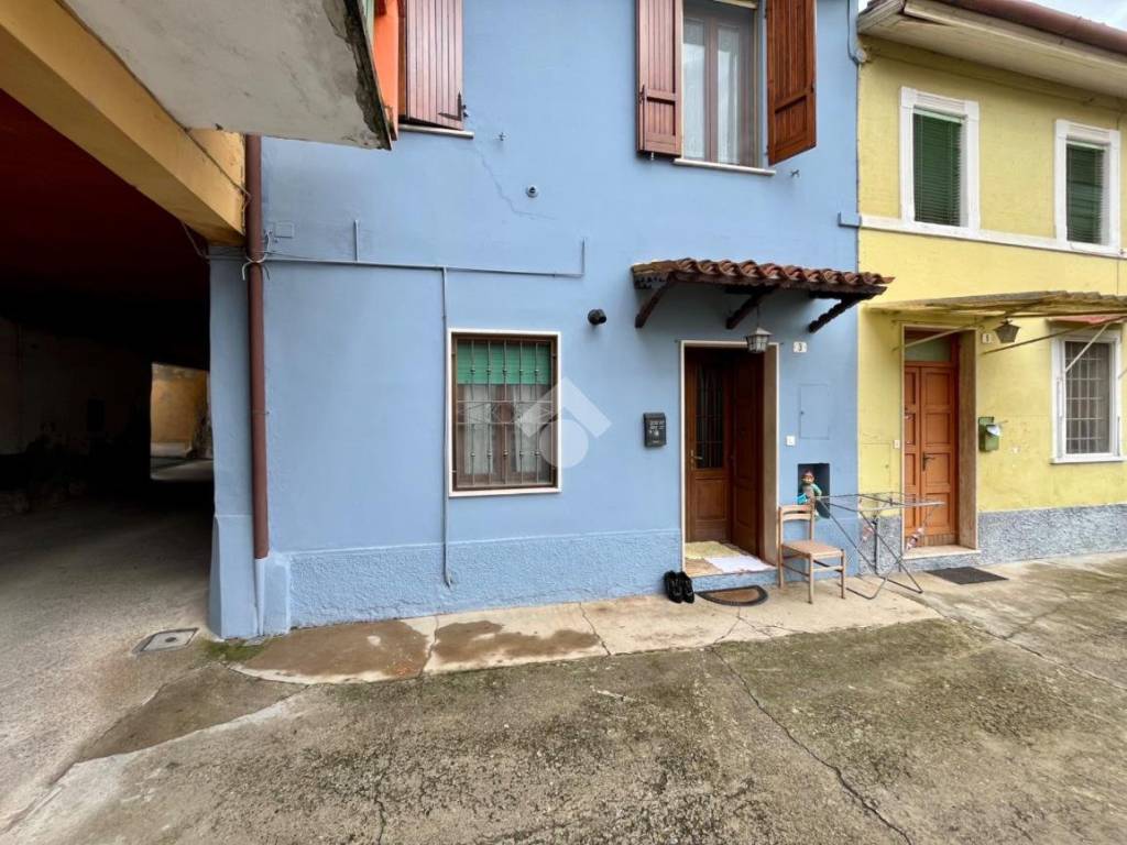 casa indipendente in vendita a Quinzano d'Oglio