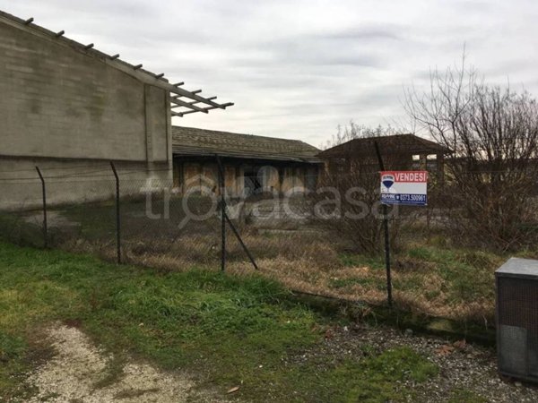 terreno agricolo in vendita a Quinzano d'Oglio