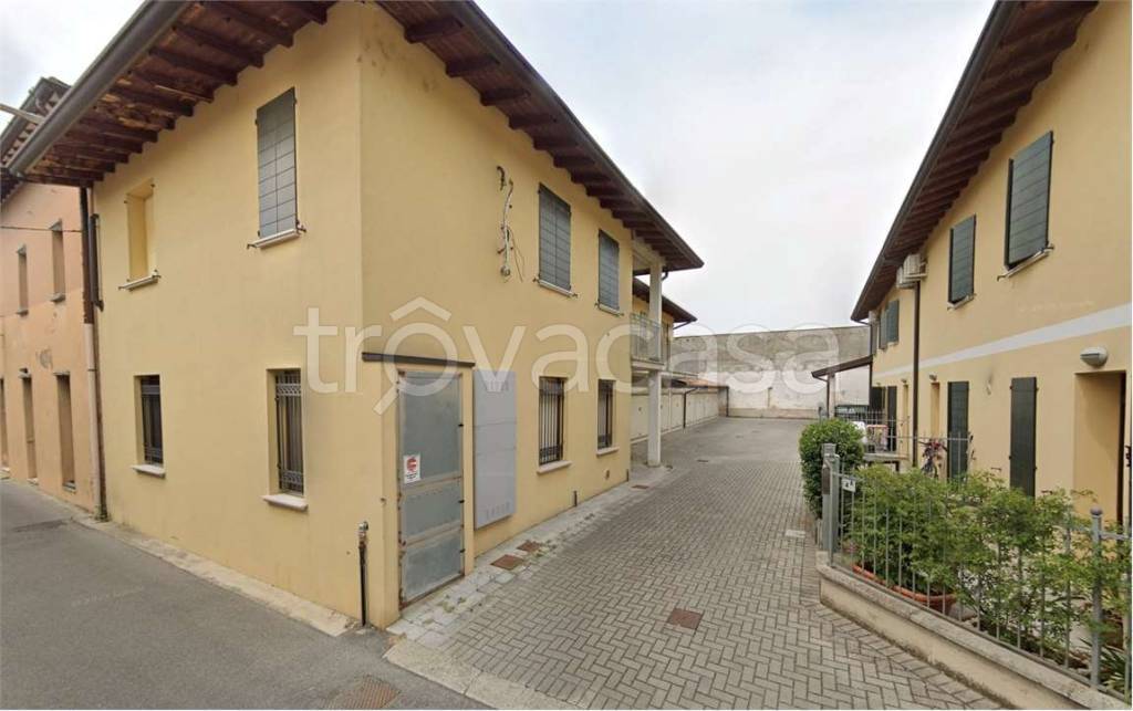 appartamento in vendita a Quinzano d'Oglio