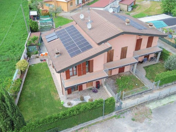 casa indipendente in vendita a Remedello