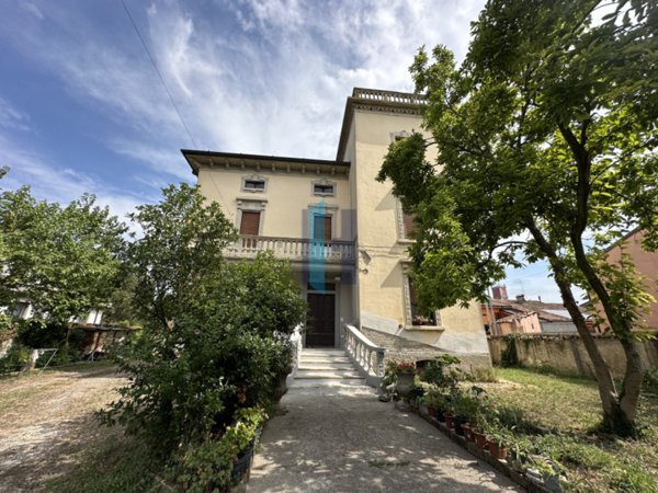 casa indipendente in vendita a Remedello
