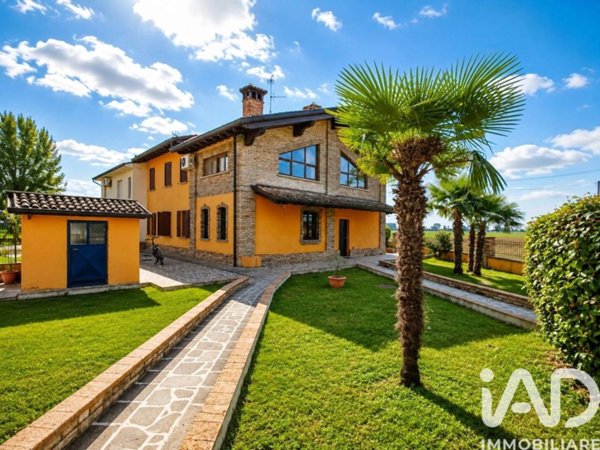 casa indipendente in vendita a Remedello