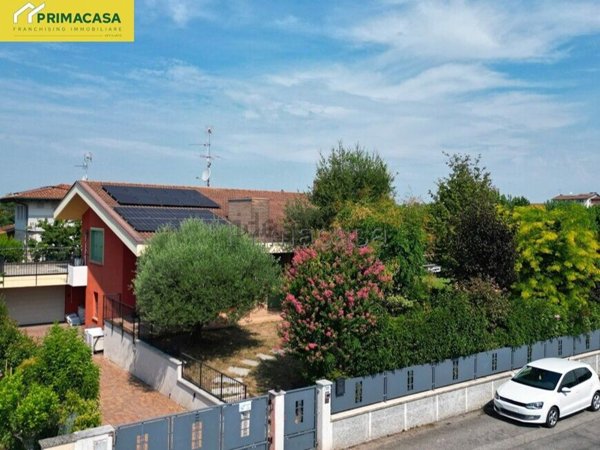 casa indipendente in vendita a Remedello