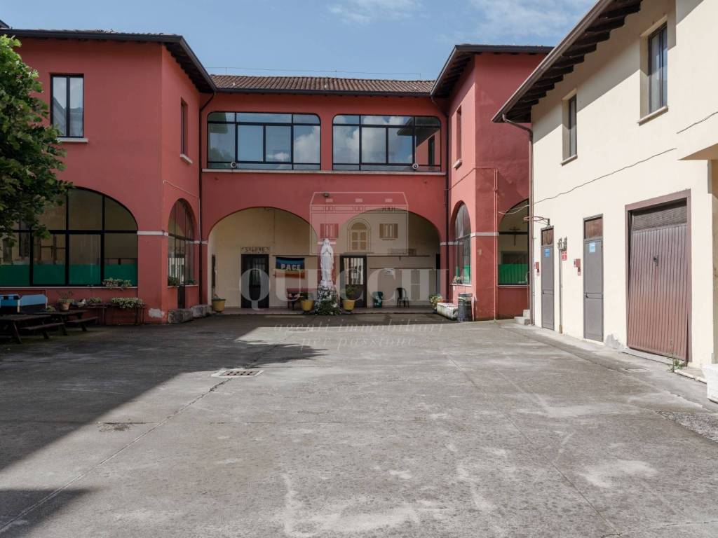casa indipendente in vendita a Rezzato