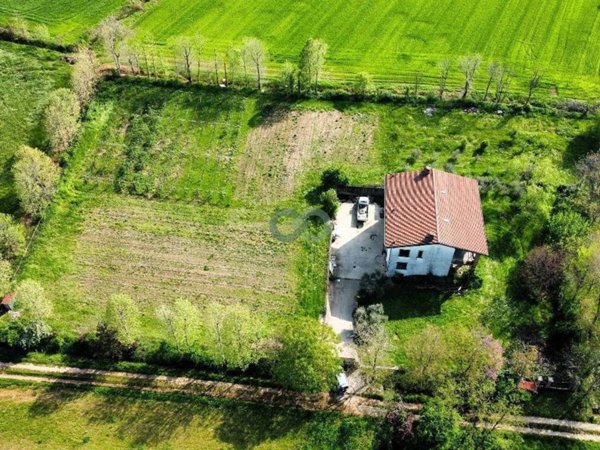 casa indipendente in vendita a Rezzato