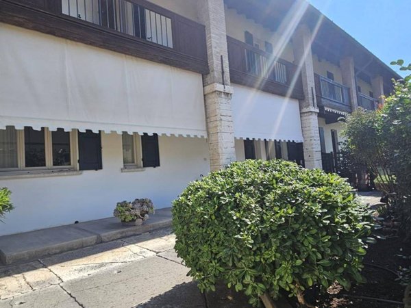 casa indipendente in vendita a Rezzato