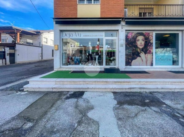 trivano in vendita a Rezzato in zona Virle