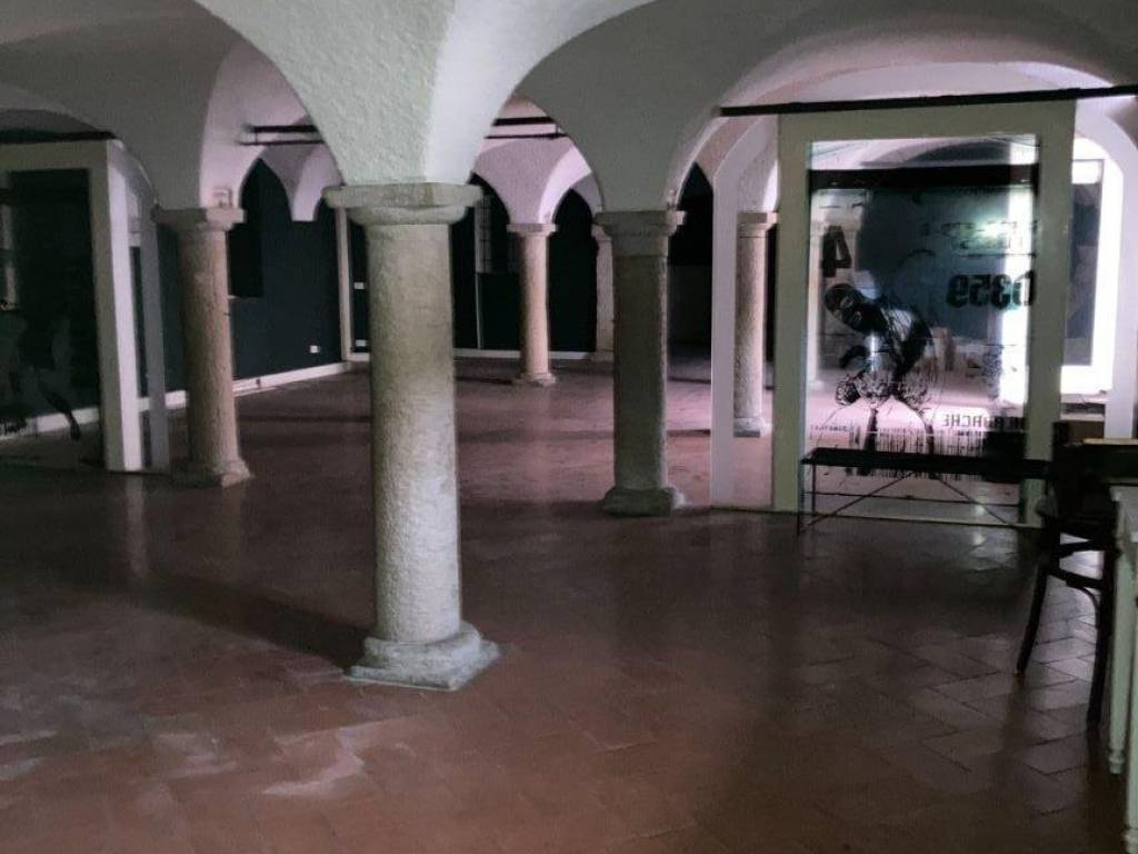 negozio in vendita a Rezzato
