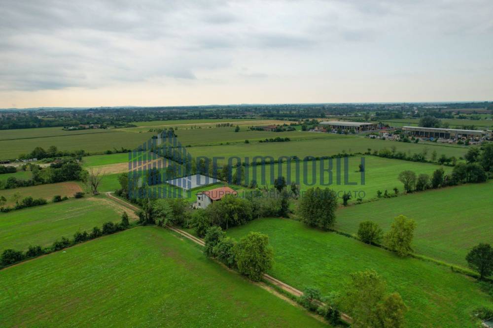 terreno agricolo in vendita a Rezzato