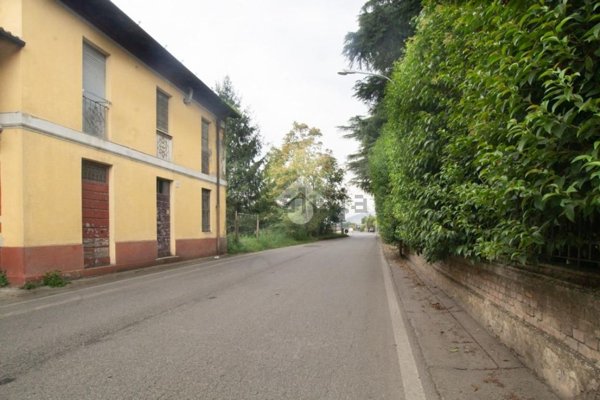 capannone in vendita a Rezzato