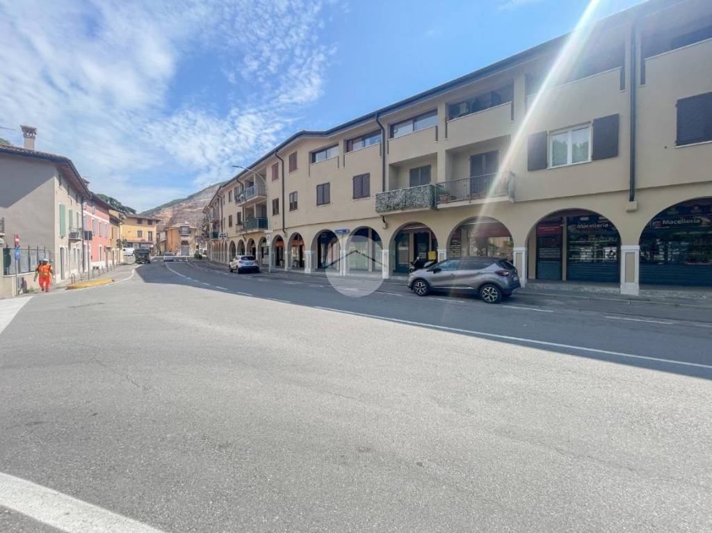 appartamento in vendita a Rezzato in zona Virle