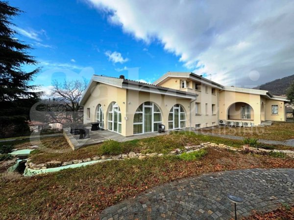 casa indipendente in vendita a Rezzato