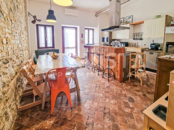 casa indipendente in vendita a Rezzato